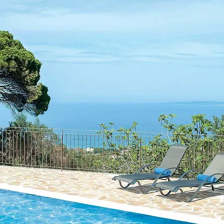 Aloni Villa